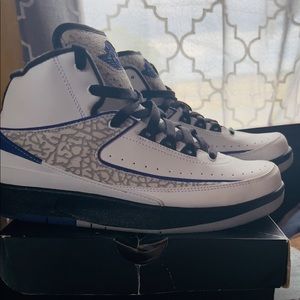 Air Jordan Retro 2 BG concords